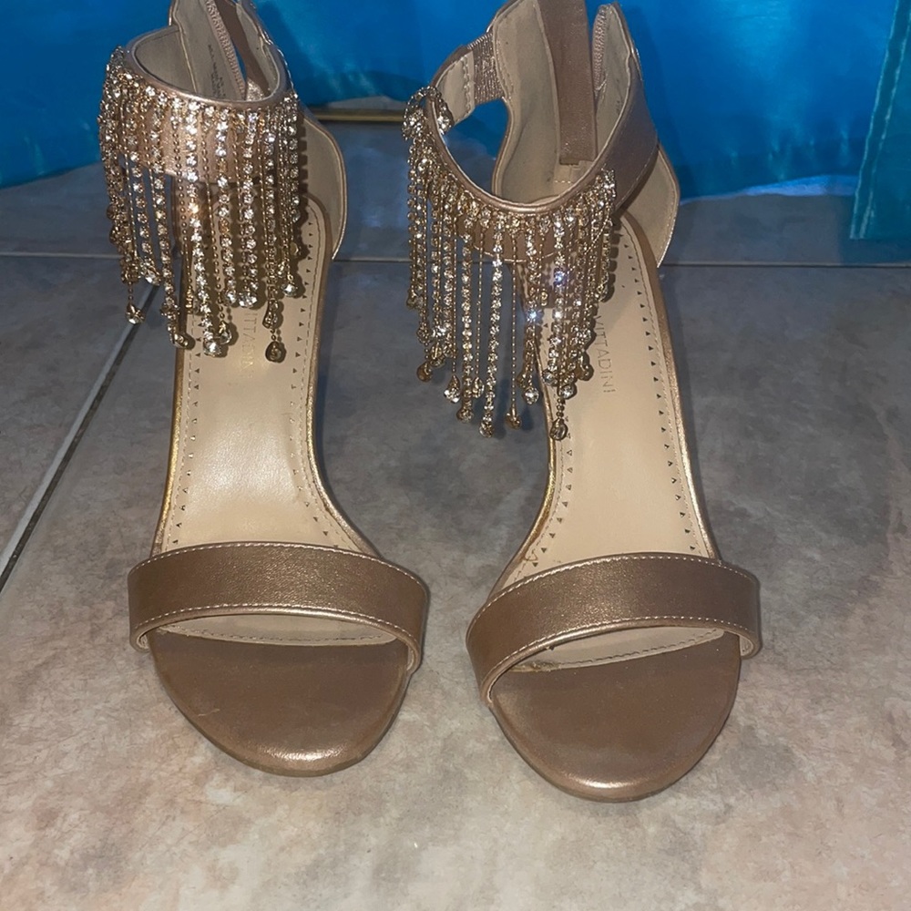 Women’s heel